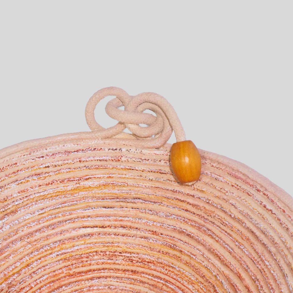 Cesto Decorativo De Cordão Bege Com Couro