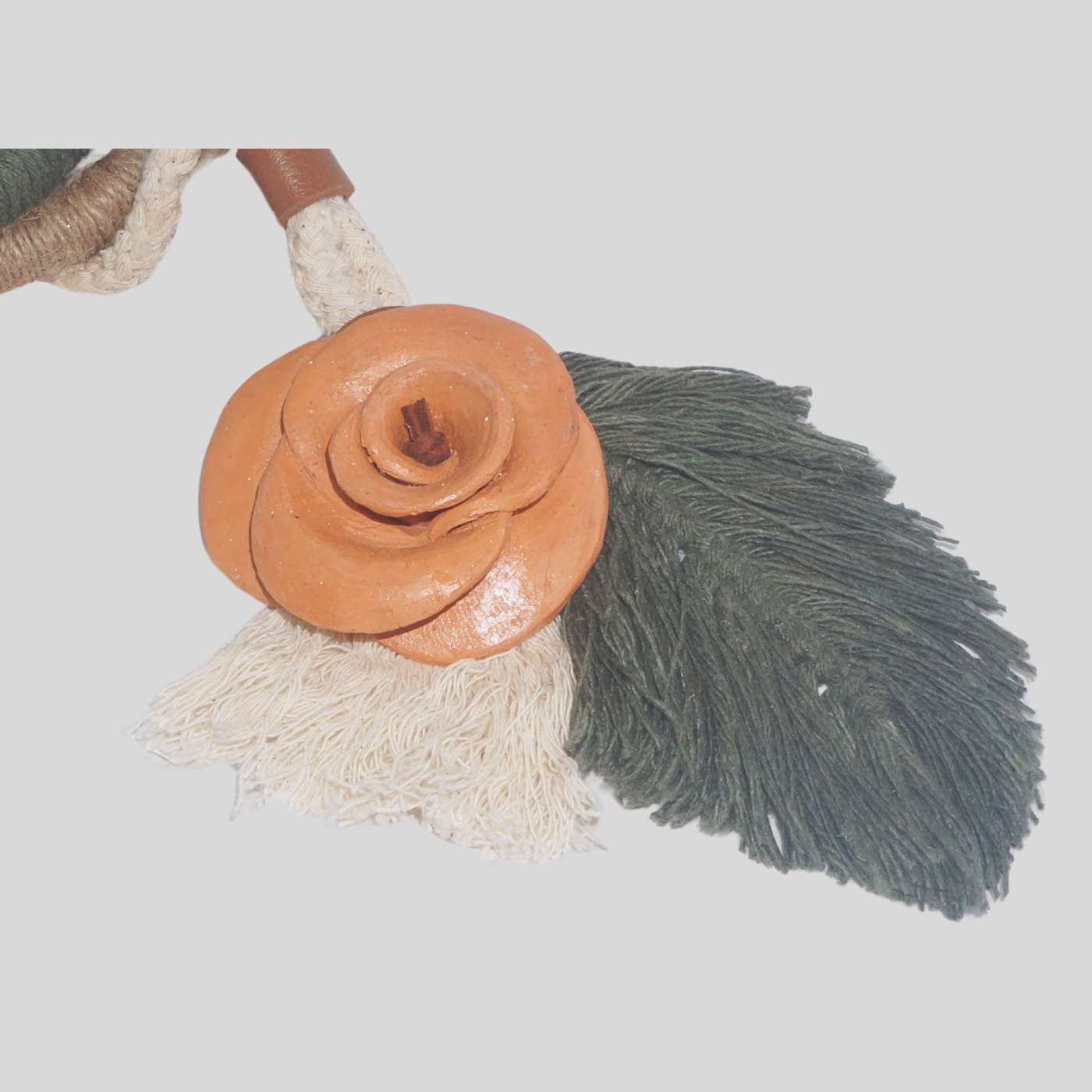 Colar De Mesa Rosa De Cerâmica