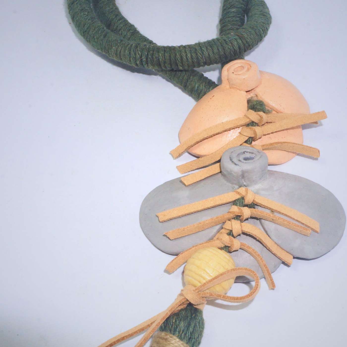 Colar De Mesa Rústico Pétala