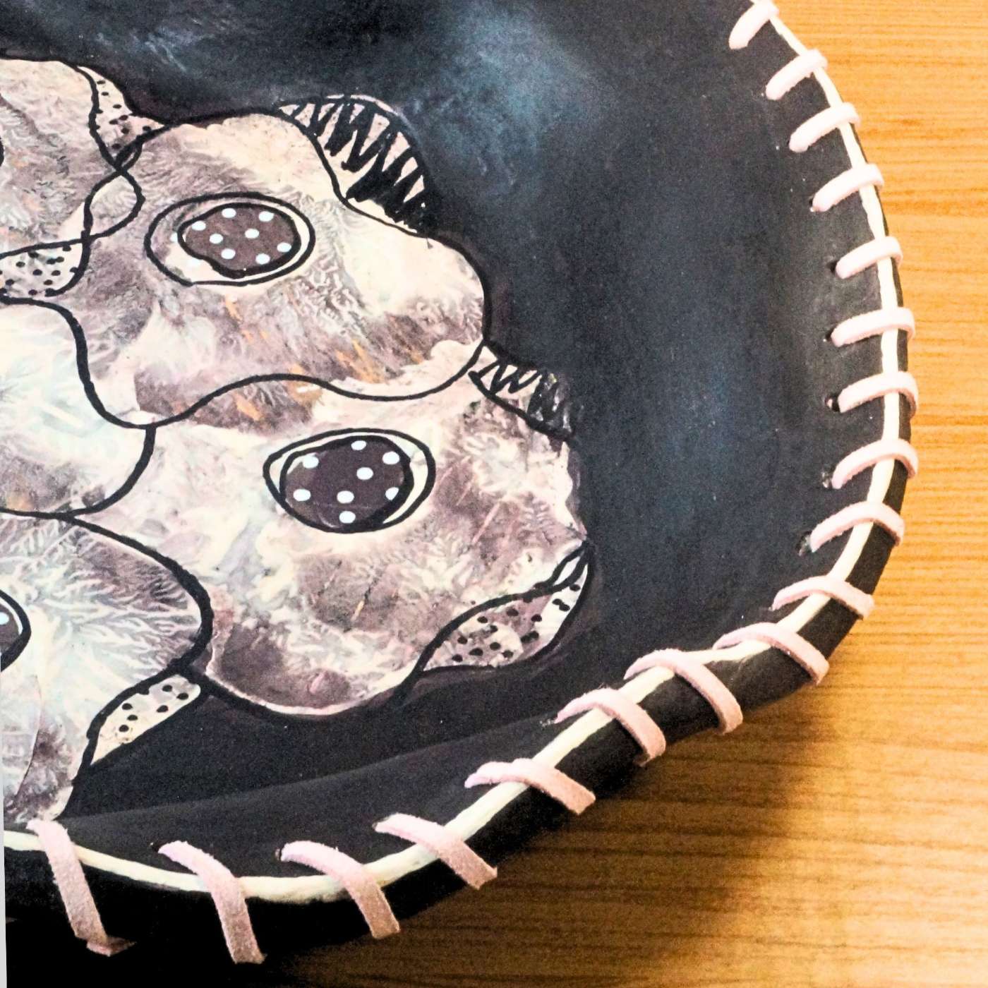 Prato Centro De Mesa Floral Marrom